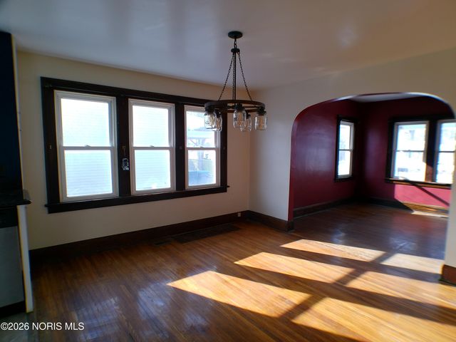 504 N Main Street, Walbridge, OH 43465