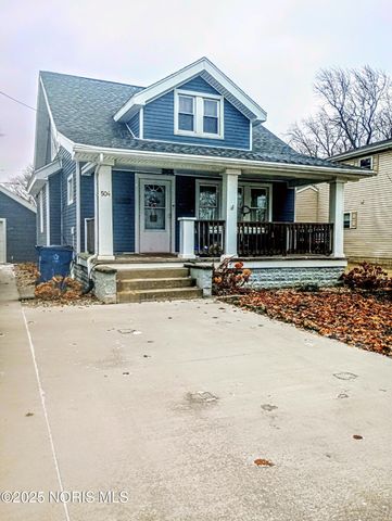 504 N Main Street, Walbridge, OH 43465