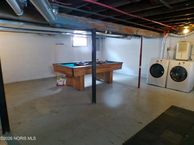 504 N Main Street, Walbridge, OH 43465