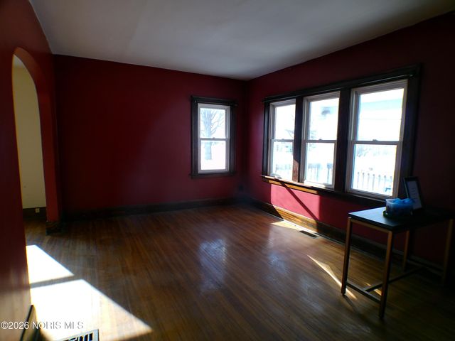 504 N Main Street, Walbridge, OH 43465