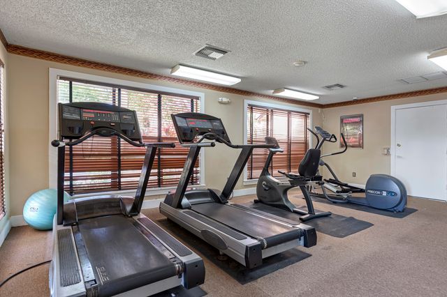 4221 W McNab Road, Pompano Beach, FL 33069