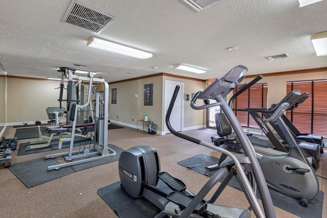 4221 W McNab Road, Pompano Beach, FL 33069