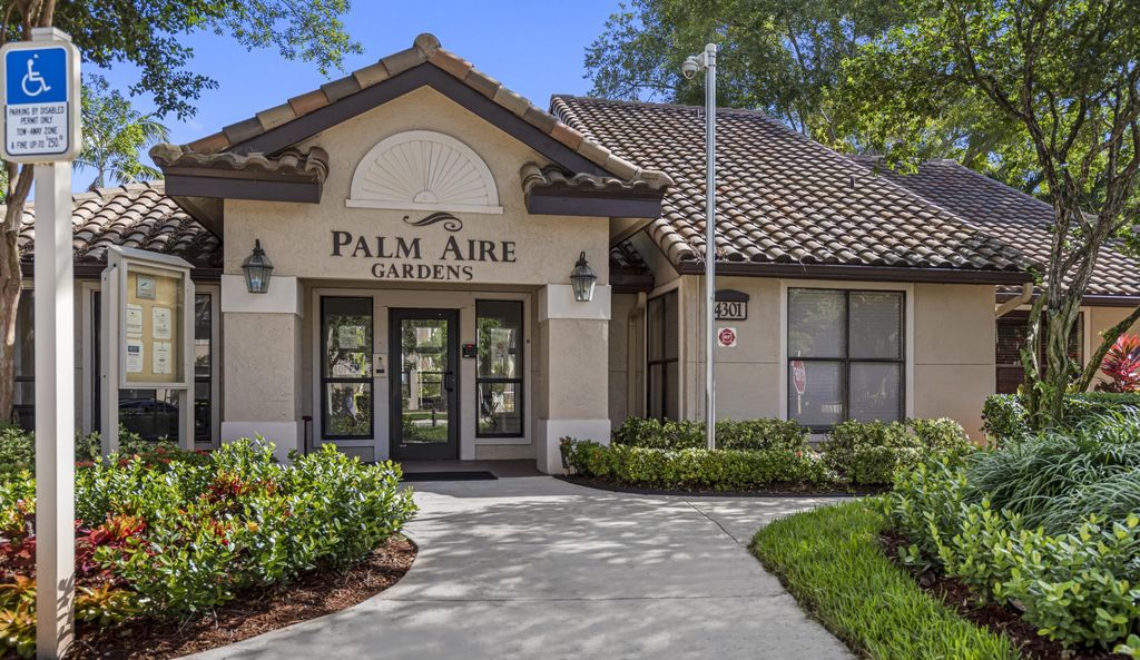 4221 W McNab Road, Pompano Beach, FL 33069