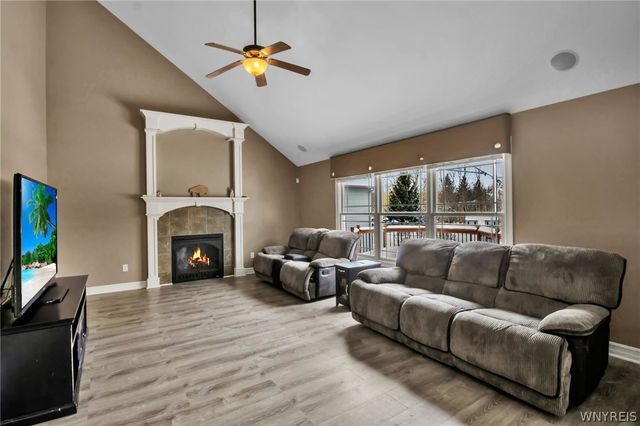 10 Tranquility Trail, Lancaster, NY 14086