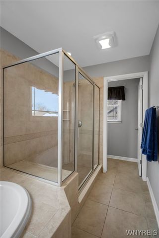 10 Tranquility Trail, Lancaster, NY 14086