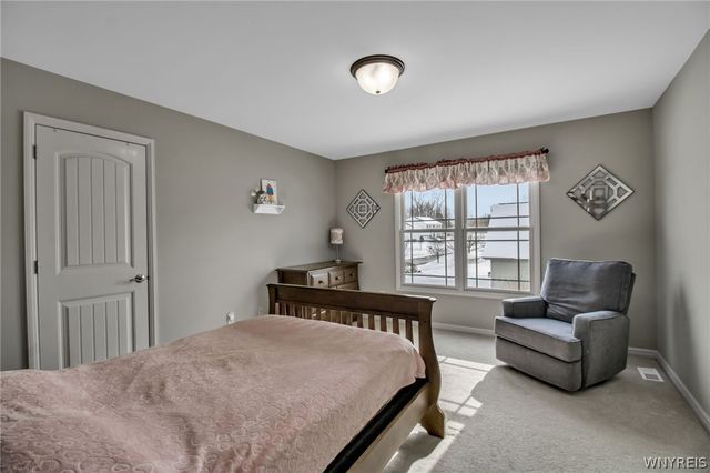 10 Tranquility Trail, Lancaster, NY 14086