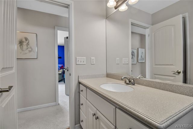 10 Tranquility Trail, Lancaster, NY 14086