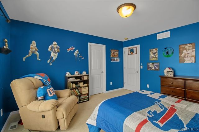 10 Tranquility Trail, Lancaster, NY 14086