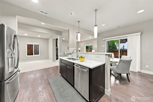 3725 200th Place SE, Bothell, WA 98012