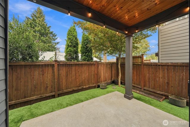 3725 200th Place SE, Bothell, WA 98012