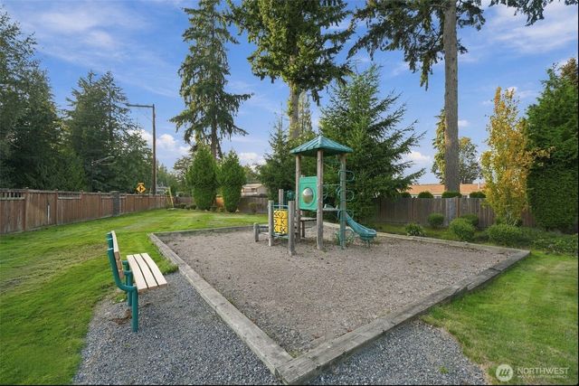 3725 200th Place SE, Bothell, WA 98012