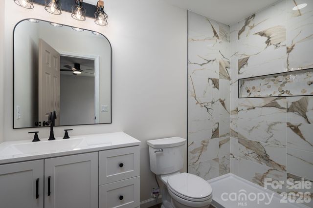 3119 Mintleaf Drive, Charlotte, NC 28269