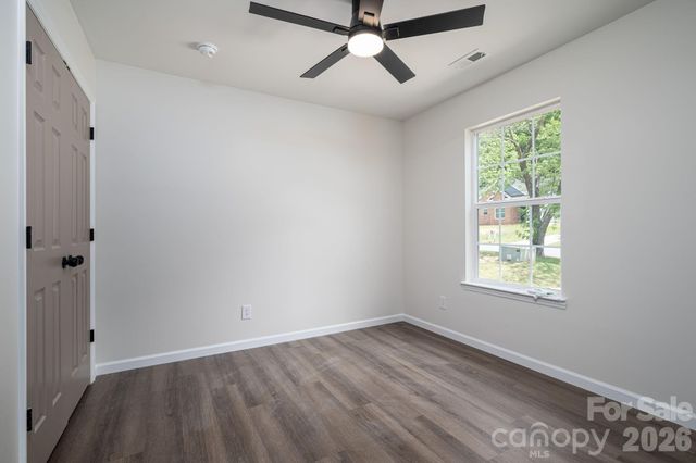 3119 Mintleaf Drive, Charlotte, NC 28269