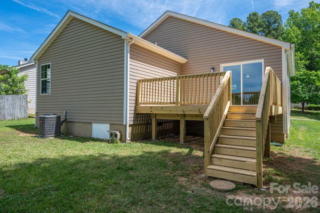 3119 Mintleaf Drive, Charlotte, NC 28269