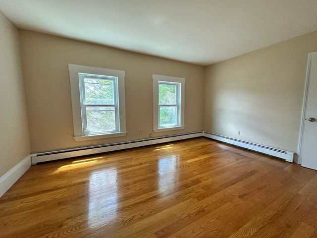 164 W Central 2, Natick, MA 01760