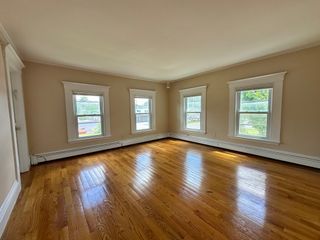 164 W Central 2, Natick, MA 01760