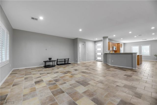 2130 Fort Halifax Street, Henderson, NV 89052