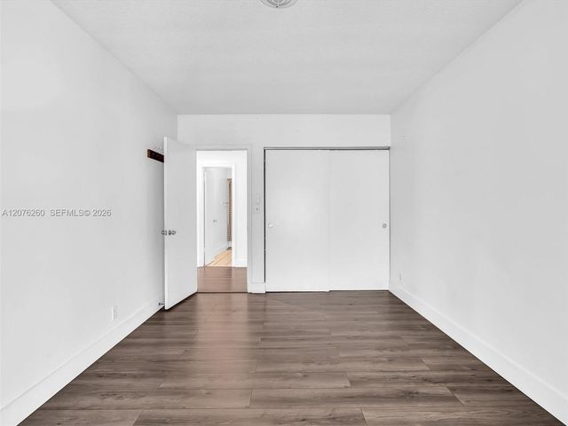 6520 SW 7th Court, North Lauderdale, FL 33068