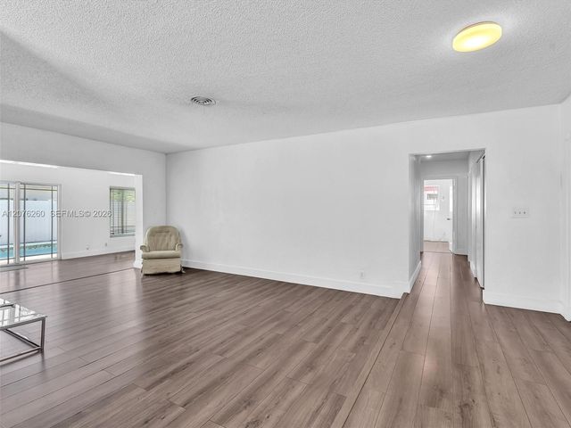 6520 SW 7th Court, North Lauderdale, FL 33068
