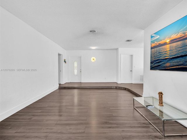 6520 SW 7th Court, North Lauderdale, FL 33068