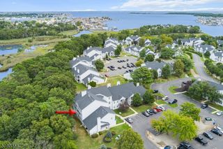 1019 Waters Edge Dr, Toms River Township, NJ 08753