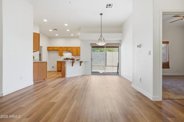 15694 N HIDDEN VALLEY Lane, Peoria, AZ 85382
