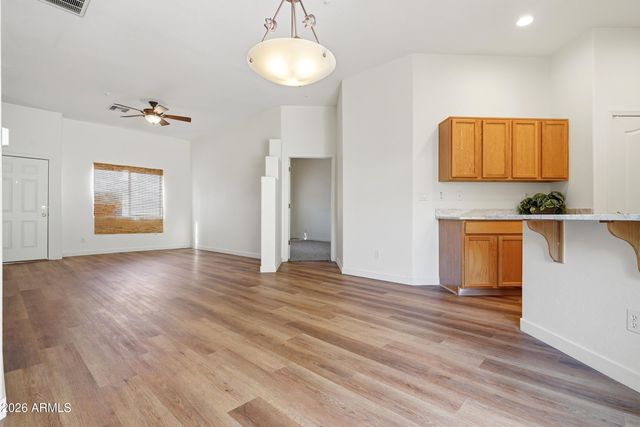 15694 N HIDDEN VALLEY Lane, Peoria, AZ 85382