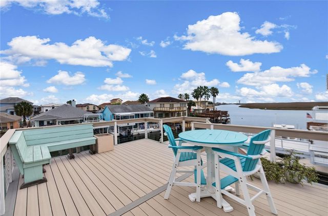 15342 CARTAGENA Ct, Corpus Christi, TX 78418