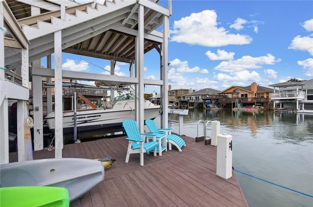 15342 CARTAGENA Ct, Corpus Christi, TX 78418