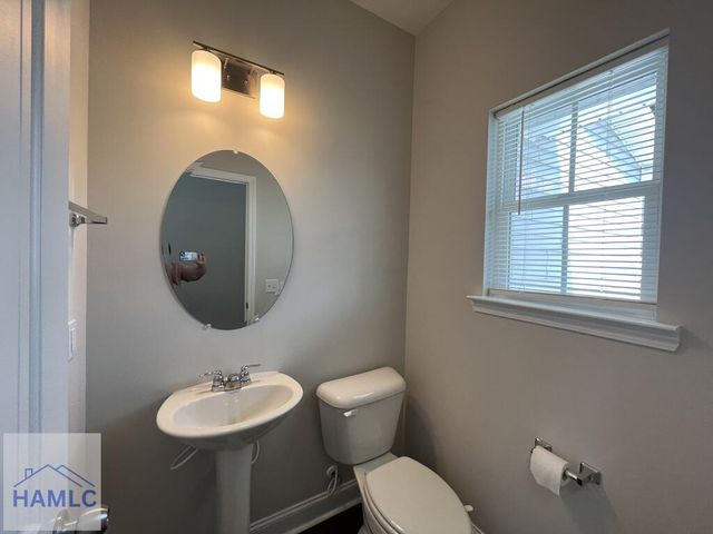 200 Gambrell Road, Hinesville, GA 31313