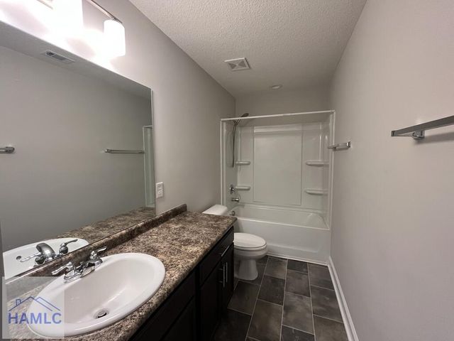 200 Gambrell Road, Hinesville, GA 31313