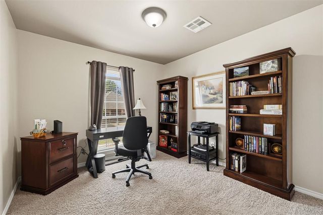 16312 Crested Owl Drive, Edmond, OK 73013