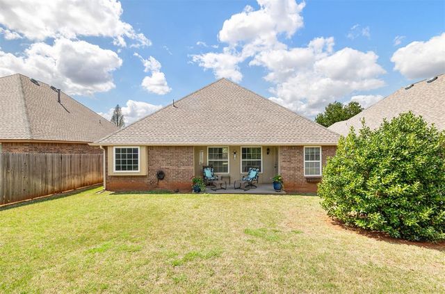 16312 Crested Owl Drive, Edmond, OK 73013