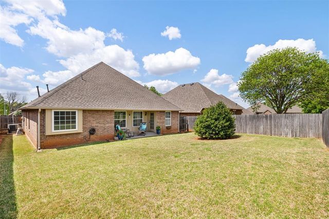 16312 Crested Owl Drive, Edmond, OK 73013
