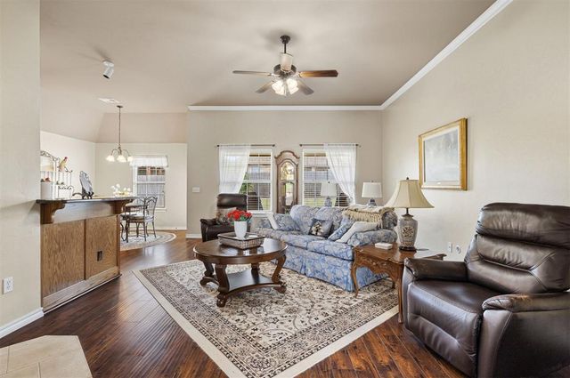 16312 Crested Owl Drive, Edmond, OK 73013