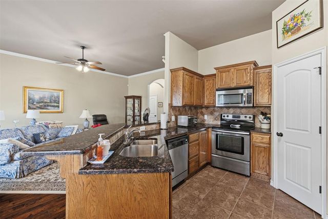 16312 Crested Owl Drive, Edmond, OK 73013