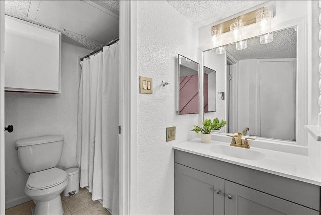 1500 Bay Area 339, Houston, TX 77058