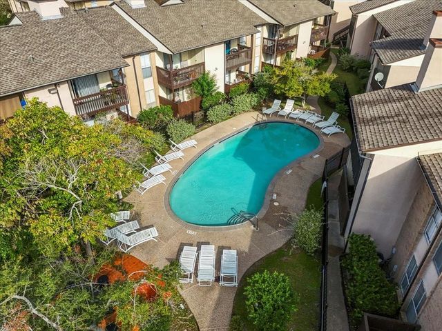 1500 Bay Area 339, Houston, TX 77058