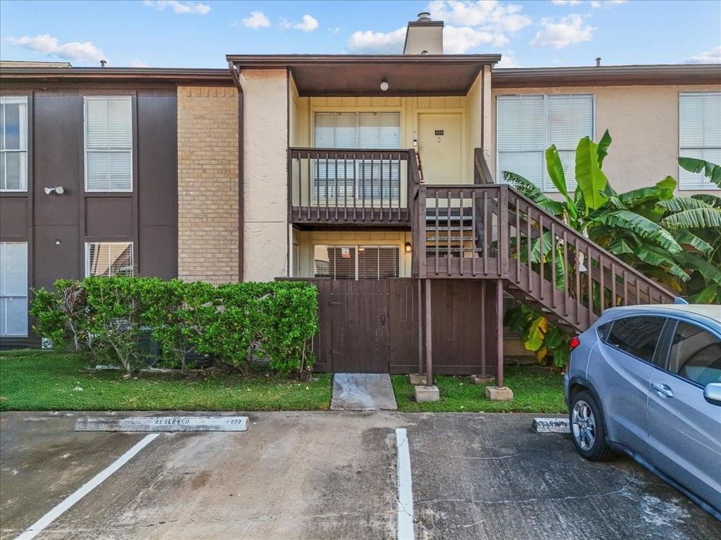 1500 Bay Area 339, Houston, TX 77058