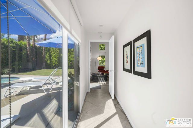 671 Dunes Court, Palm Springs, CA 92264
