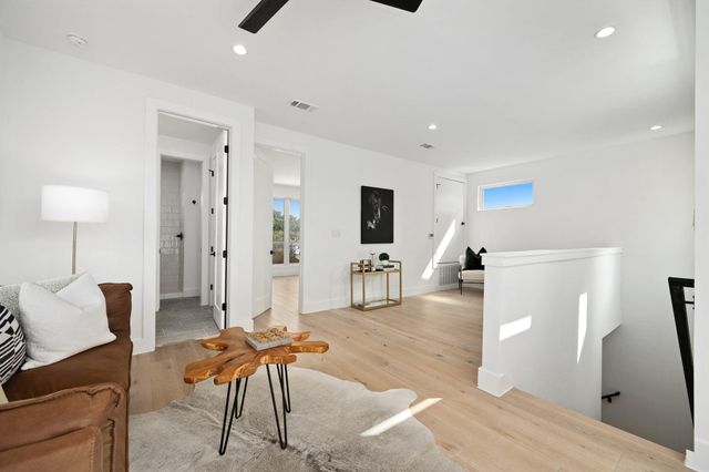 1119 Fairmount Ave, Austin, TX 78704