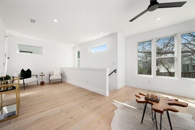 1119 Fairmount Ave, Austin, TX 78704