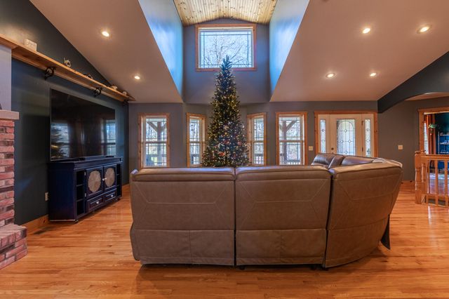 391 State Road H, Elkland, MO 65644