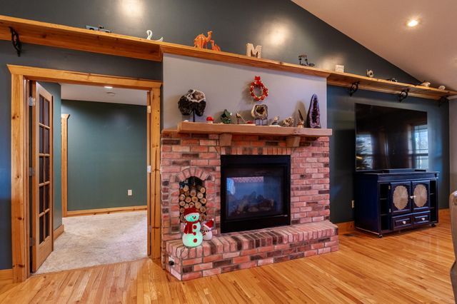 391 State Road H, Elkland, MO 65644