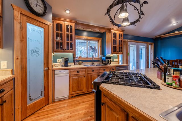 391 State Road H, Elkland, MO 65644