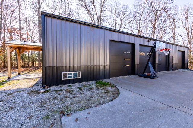 391 State Road H, Elkland, MO 65644