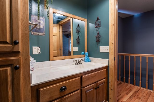 391 State Road H, Elkland, MO 65644