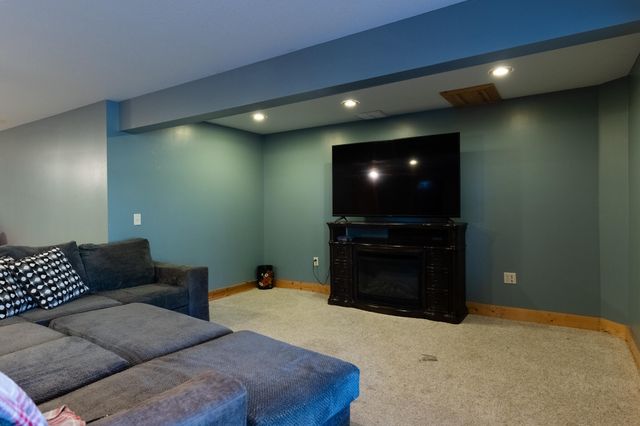 391 State Road H, Elkland, MO 65644