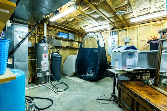 391 State Road H, Elkland, MO 65644