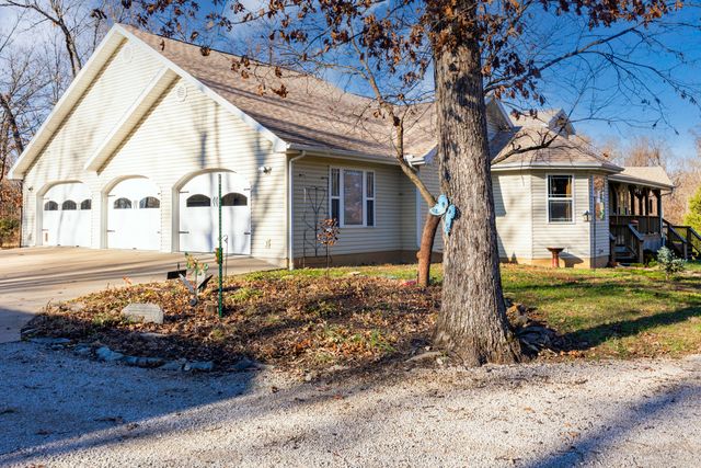 391 State Road H, Elkland, MO 65644
